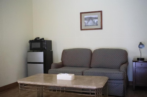 Carmel Resort Inn image 14