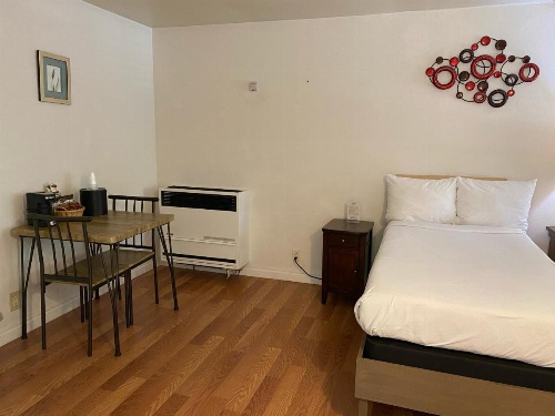 Carmel Resort Inn image 35